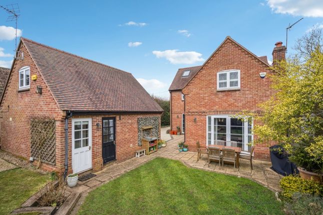 Clappins Lane, High Wycombe HP14 5 bed property for sale