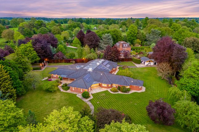 Upper Spring Lane Kenilworth... 6 bed detached house for sale