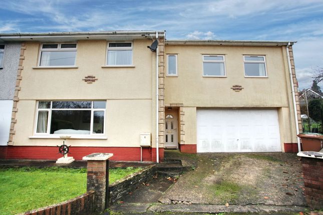 4 bedroom semi-detached house for sale