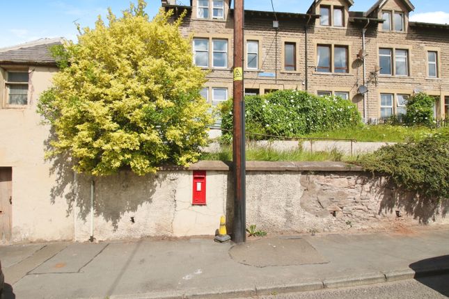 1 bedroom ground floor flat for sale