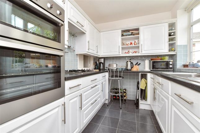 Bawtree Close, Sutton, Surrey 3 bed terraced house for sale