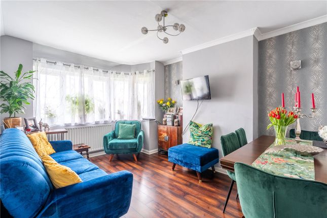 Byards Croft, London, SW16 2 bed maisonette for sale