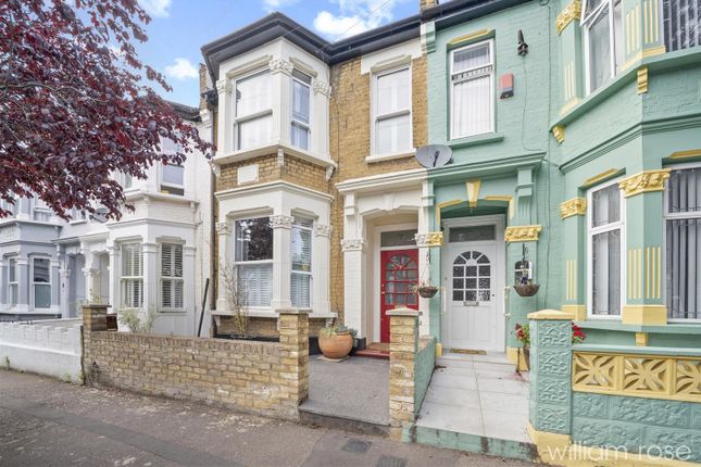 Second Avenue, London E17 5 bed terraced house for sale