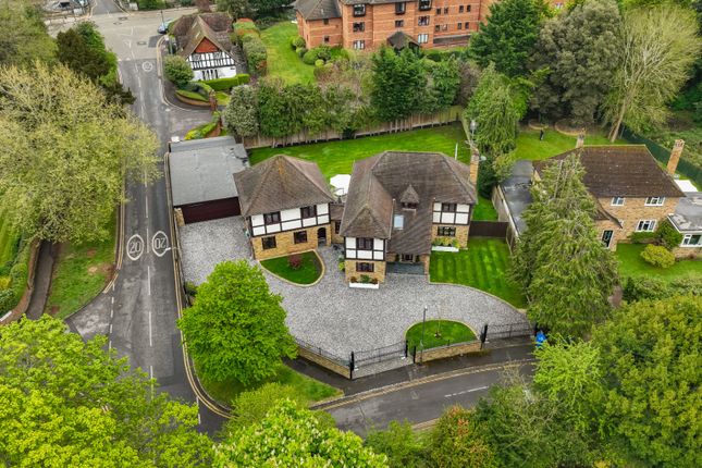 Horton Close, Maidenhead 5 bed detached house for sale