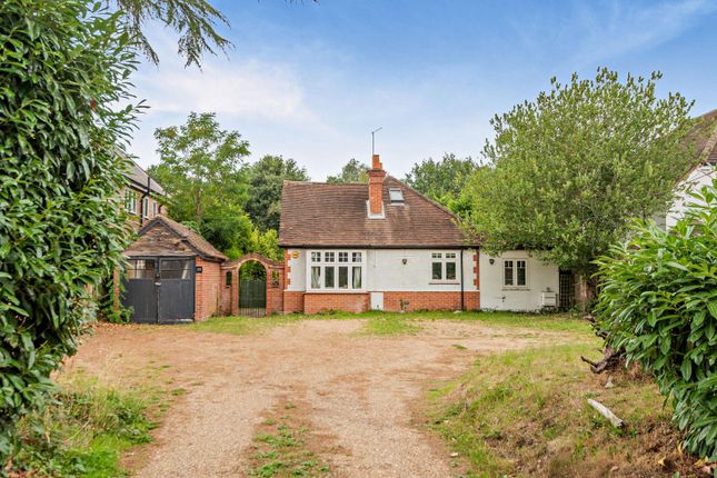 Locks Ride, Ascot, Berkshire 3 bed detached house for sale