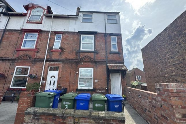 2 bed flat