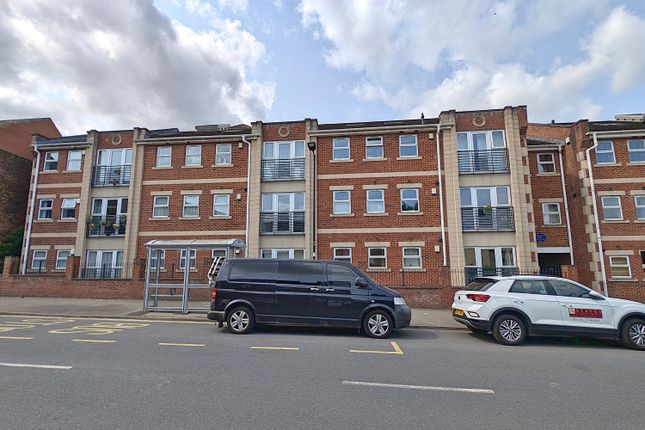 Victoria Park, Valley Road... 2 bed apartment for sale