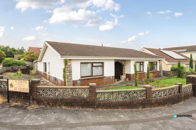 Y Llwyn, Llanelli 3 bed detached bungalow for sale