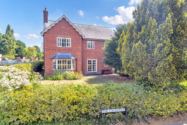 Royston SG8 4 bed detached house for sale