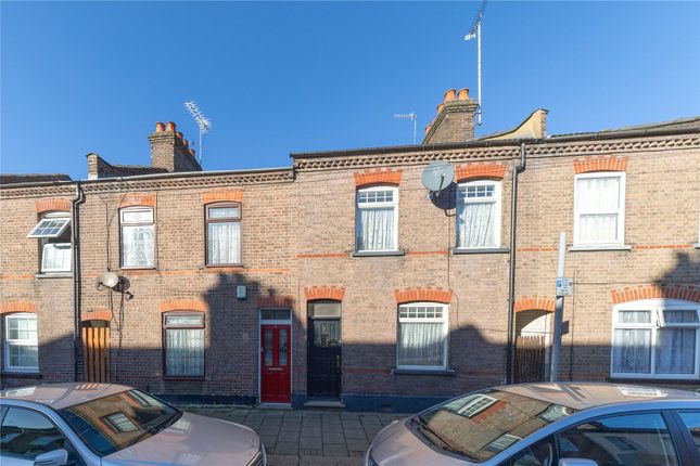 Ridgway Road, Bedfordshire LU2 3 bed terraced house for sale