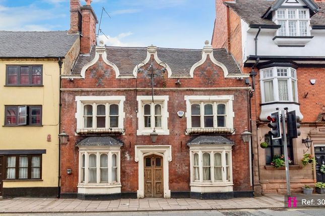 8 bedroom town house for sale