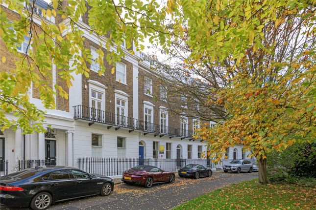 Crescent Grove, London, SW4 6 bed terraced house for sale