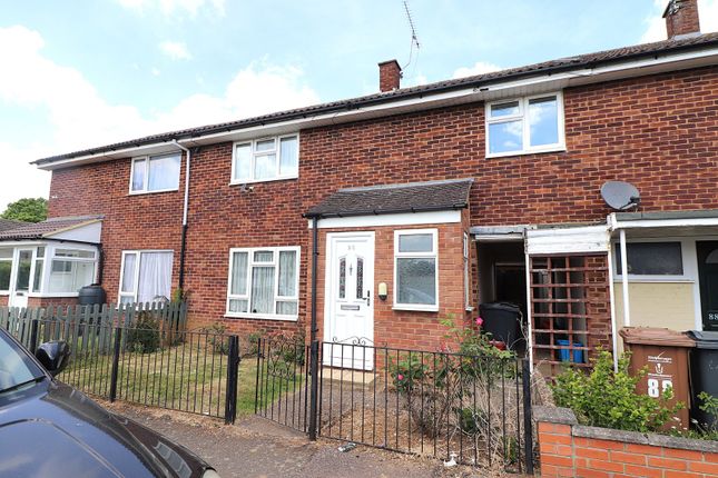 Briardale, Stevenage, Hertfordshire, SG1 3 bed terraced house for sale