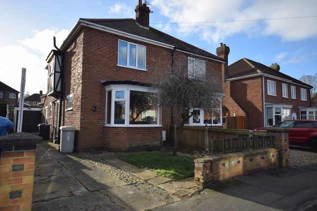 Southlands Avenue, Louth LN11 3 bed semi