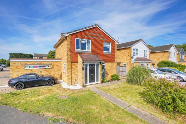 Ballens Road, Chatham, ME5 3 bed detached house for sale