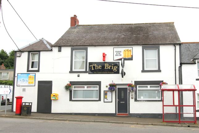 4 bed flat