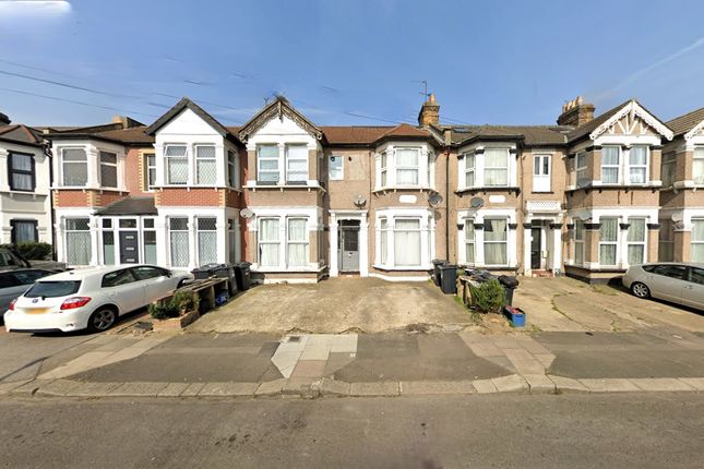 Ingleby Road, Ilford IG1 1 bed apartment for sale