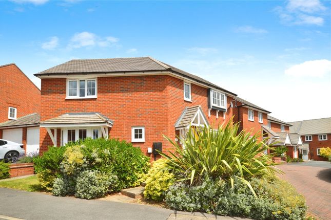 Suffolk Way, Swadlincote DE11 3 bed detached house for sale
