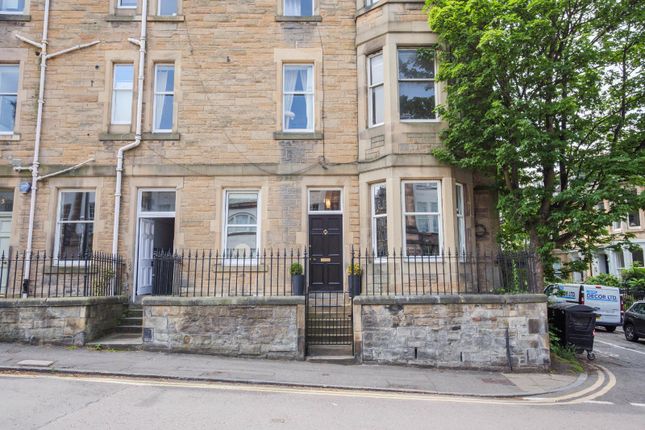 49 (MD) Viewforth, Edinburgh, EH10 3 bed flat for sale