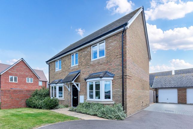 Mace Road, Bury St. Edmunds IP28 4 bed detached house for sale