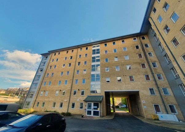 Great Horton Road, Bradford BD7 1 bed flat for sale