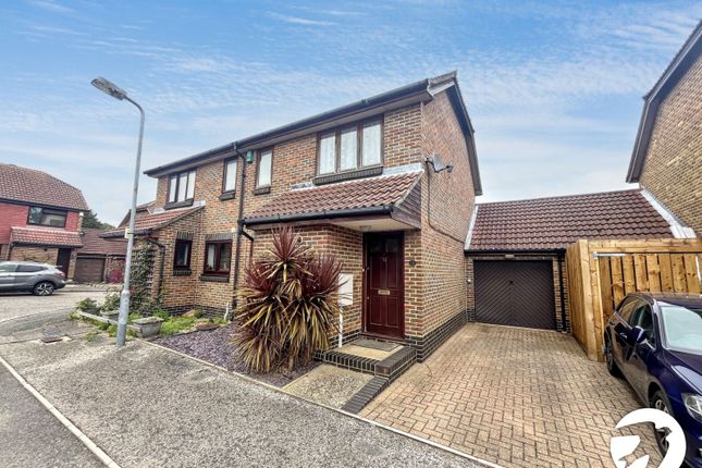 Peal Close, Hoo, Rochester, Kent, ME3 3 bed semi
