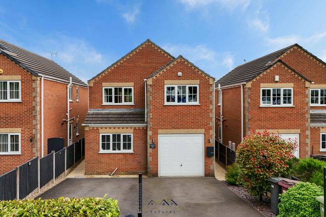 Chesterfield Road, Chesterfield S44 4 bed detached house for sale