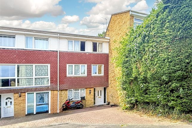 4 bed terraced house