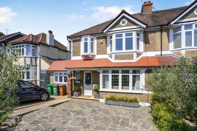 4 bedroom semi-detached house for sale