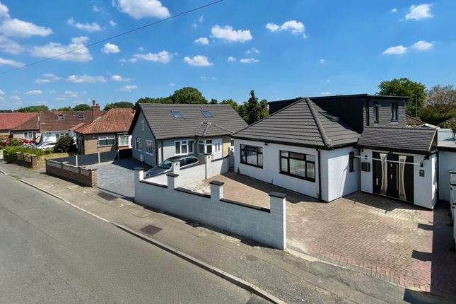 Green Lane, Uxbridge, UB8 7 bed detached bungalow for sale