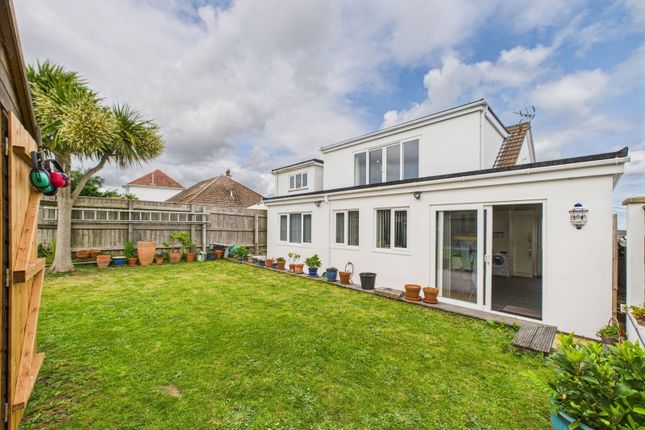 3 bedroom semi-detached bungalow for sale