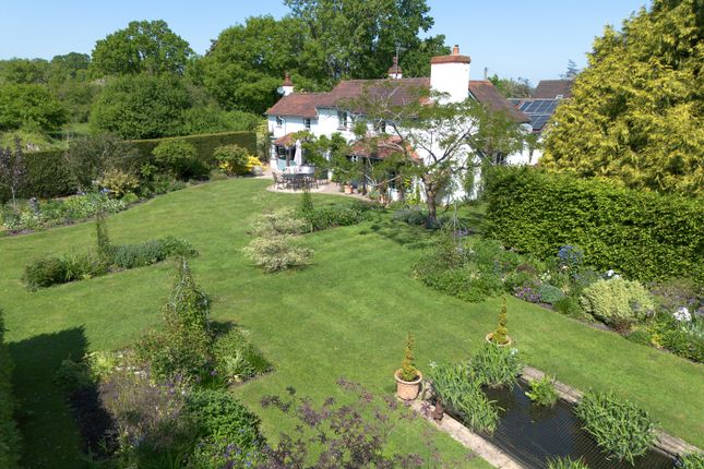 Stock Green, Redditch, Worcestershire 6 bed detached house for sale