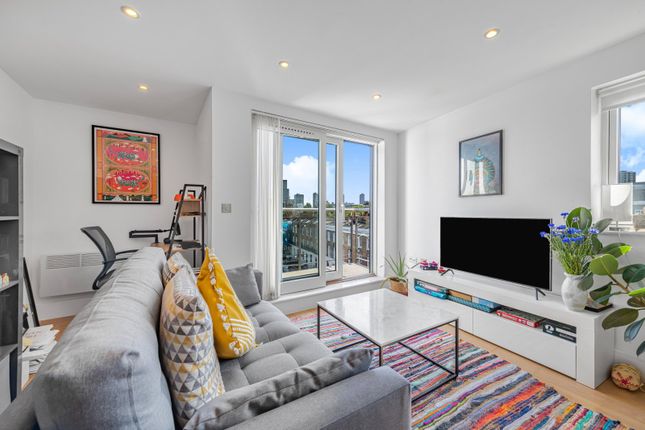 Angel Wharf, Shepherdess Walk, London 2 bed flat for sale