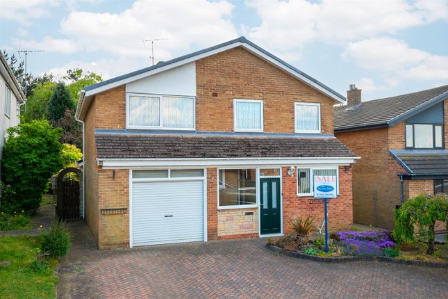 Heathfield Close, Dronfield 4 bed detached house for sale