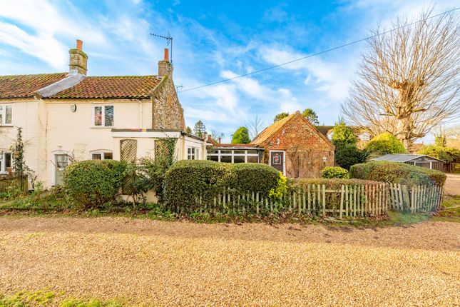 3 bedroom cottage for sale