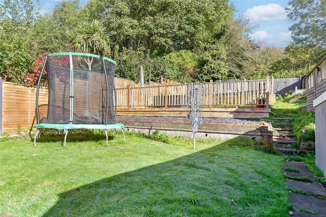 4 bed semi-detached bungalow