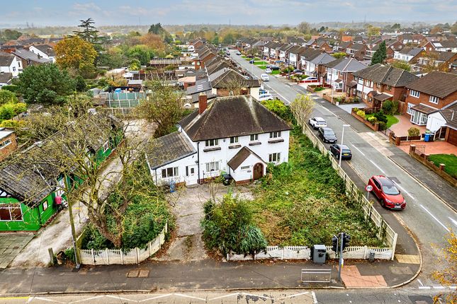 Ditchfield Road, Widnes WA8 4 bed detached house for sale