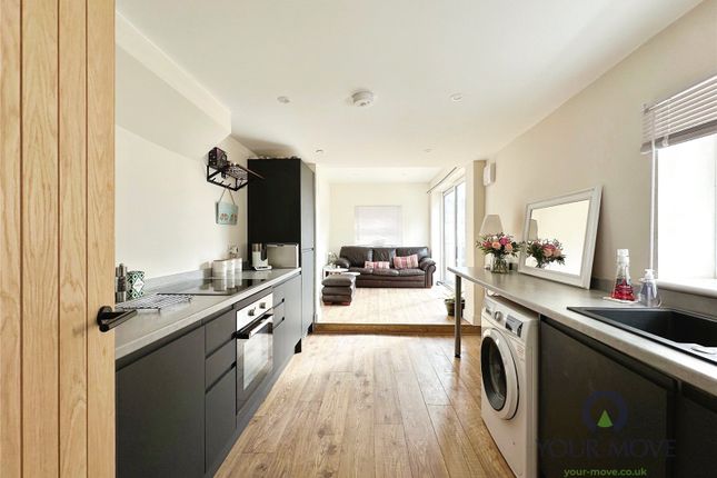 Seaside, East Sussex BN22 1 bed flat for sale