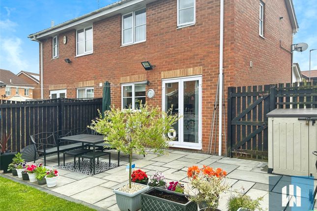 Hebble Oval, South Elmsall... 3 bed semi