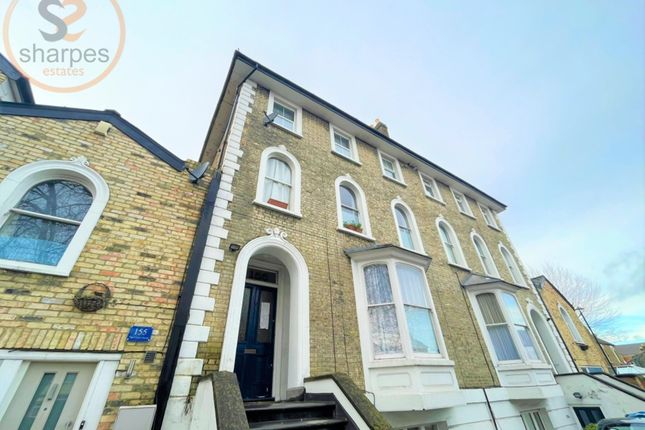 Merton Road, London 2 bed apartment for sale