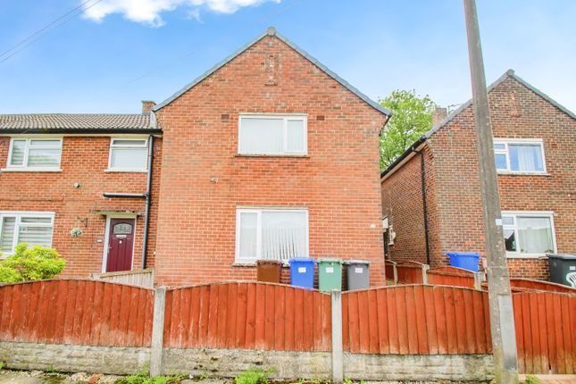 Shakespeare Avenue, Manchester M26 2 bed end of terrace house for sale