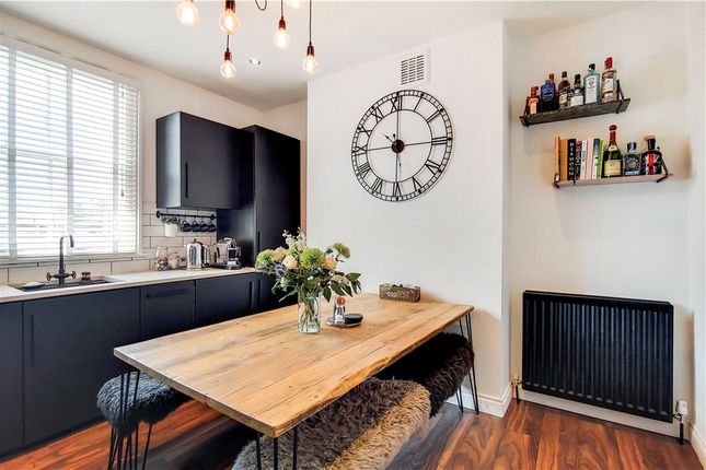 2 bedroom maisonette for sale