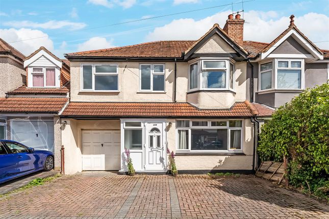 5 bedroom semi-detached house for sale