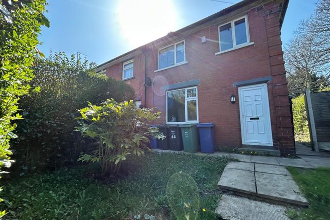 Dudley Avenue, Whitefield... 3 bed semi