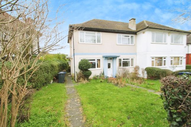 Goring Way, Greenford 2 bed maisonette for sale