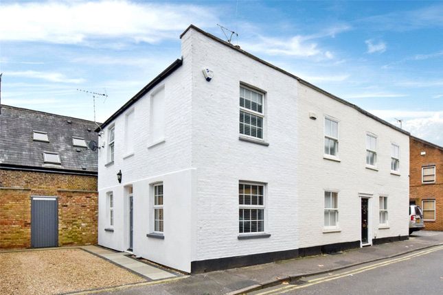 Russell Street, Windsor, Berkshire, SL4 2 bed semi