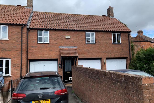 1 bedroom coach house for sale