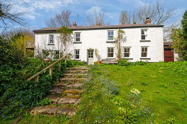 Treswithian Downs, Camborne 4 bed cottage for sale