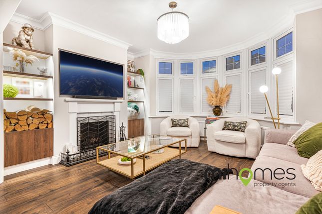 Windsor Drive, Barnet 3 bed end of terrace house for sale
