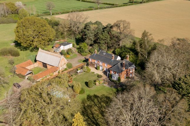 Yarmouth Road, Witton, Norwich, Norfolk 6 bed detached house for sale